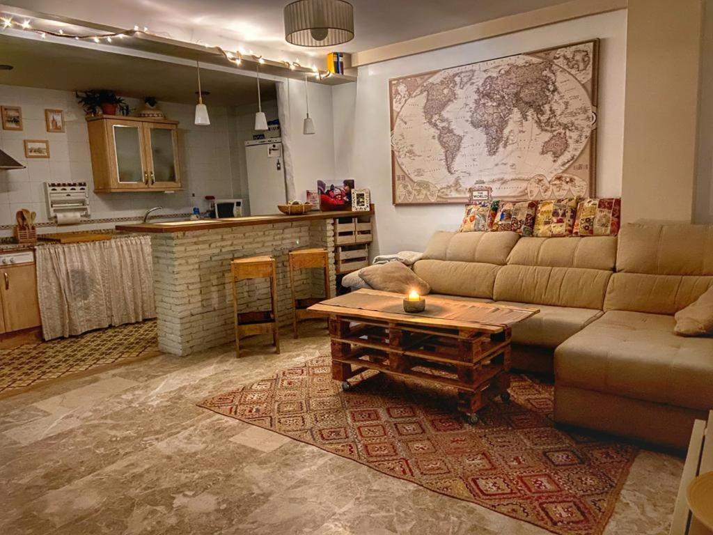 La Casa De Payan Con Parking Gratuito! Apartment Camas Exterior photo